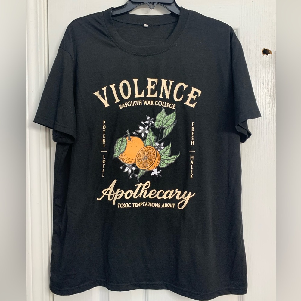 **Black Graphic T-Shirt XL